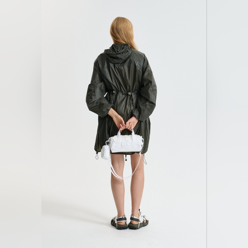 TNF x Cecilie Bahnsen Maria Base Camp Clutch White Floral Translucent NWT - Picture 3 of 9